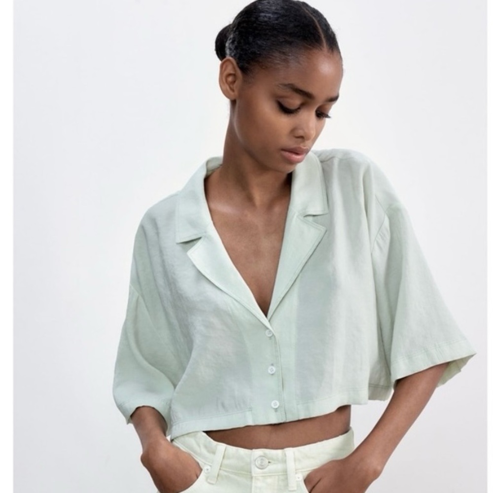 Zara Light Green Button Down Top